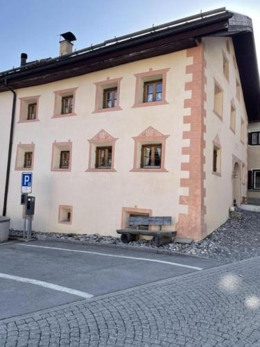  Chasa Gertz 12-Bett Chasa Engiadina in Sent GR