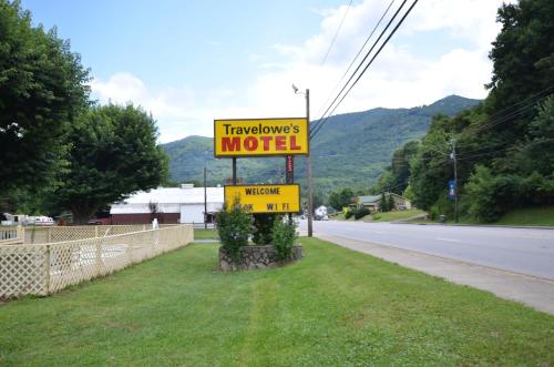 Travelowes Motel - Maggie Valley