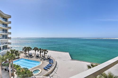 Gulf View Destin Condo with Resort Pool and Spa! near Destin Harbor Boardwalk