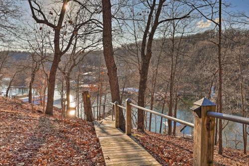 Pet-Friendly Grand Lake House with Dock and Kayaks! - main image