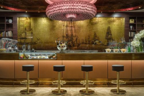 Plaza Hotel Lucchesi - image 8