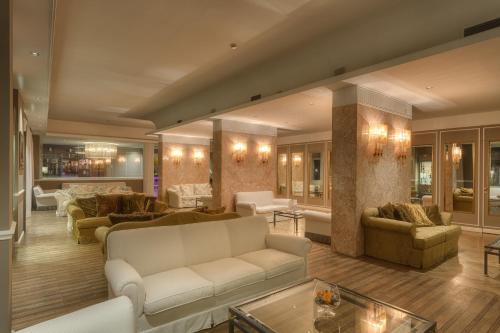 Empfangshalle, Plaza Hotel Lucchesi in Florenz