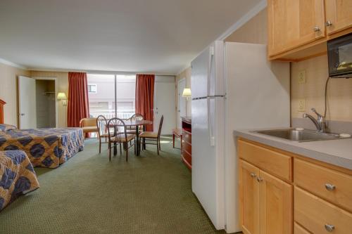Guestroom, Sahara Motel in Ocean City (MD)