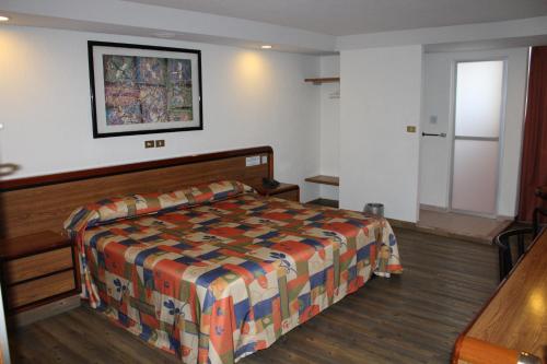 Hotel del Sur – Mexico City