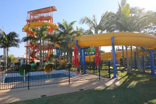 Aquapark, Riversleigh Guesthouse in Ballina