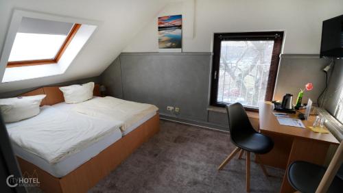 City Hotel Magdeburg - image 6