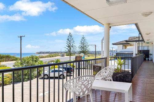 Erkély/terasz, COAST motel & apartments in Port Noarlunga South