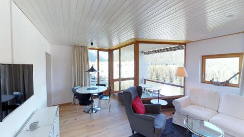 Apartment Piz Cotschen - mountainflairch Pontresina