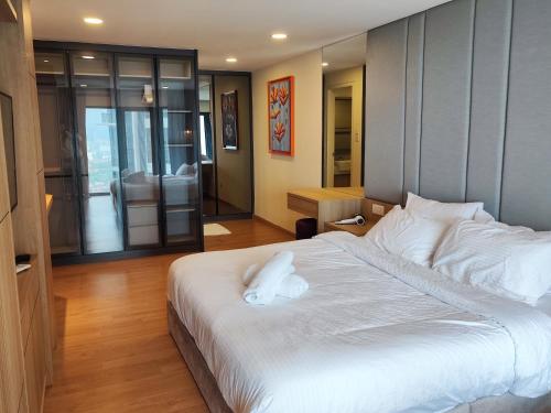 ekocheras duplex suites balcony, drinking water, 24h check in, Kuala Lumpur (fotografie 9)