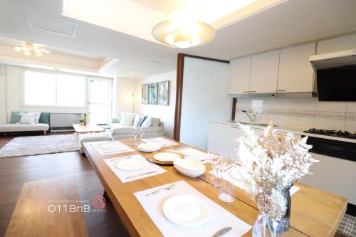 Nk Bld6f Sapporo 3ldk 3br 1 Floor 1 Room - Sapporo