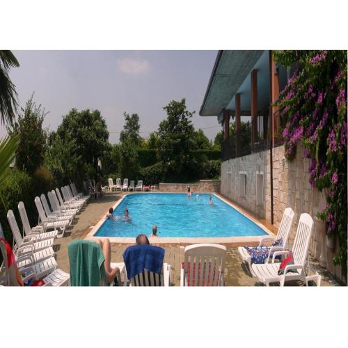 Residence Miralago Rooms & Apartments - Accommodation - Manerba del Garda