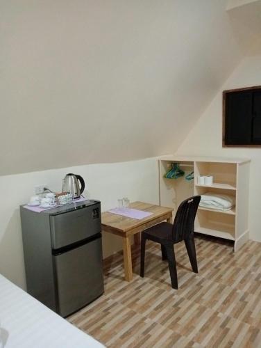 Dwarf Guest House Dwarf Guest House