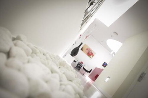 Vitium Urban Suites - image 4