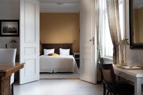 Grand Hotel Marstrand - image 5