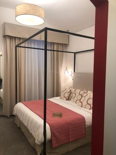 Deluxe Double Room with Shower image 5