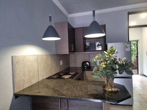 Tarrentoela selfcatering guesthouse in คาทู