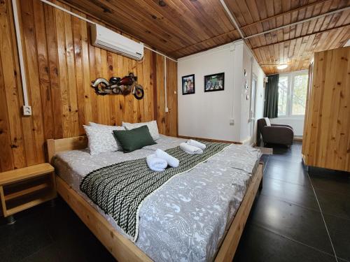 House & Yard Sesil Forest 90m to beach Kaprovani, Ureki (photo 8)