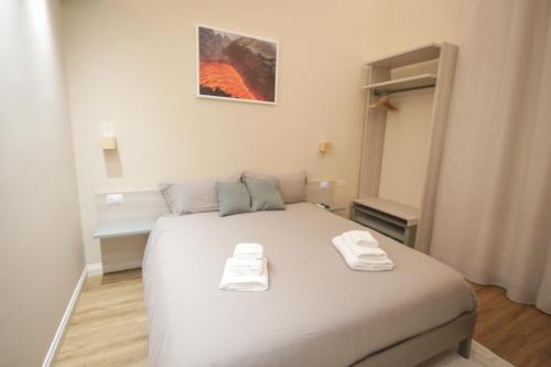Double Room with Private Bathroom image 3