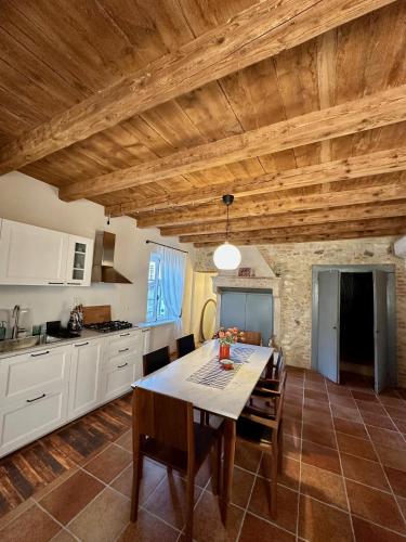 Konyha, Locanda Dell'Oleificio in Mezzane Di Sotto