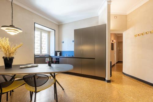Rome As You Feel - Torre Argentina Art Apartment - image 5