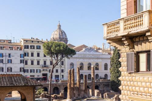 Rome As You Feel - Torre Argentina Art Apartment - image 9