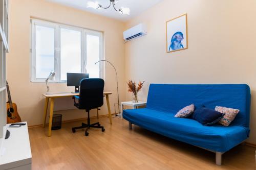 Sofia Best Area - Workspace with 300 MBPS WiFi by Flat Mаnager, Sofia (Foto 5)