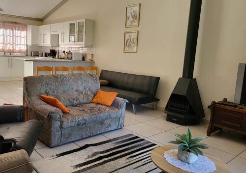 Prestige Self Catering Apartment - Dinokeng Vacinity