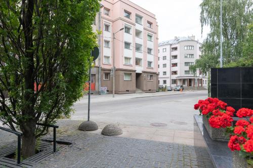 Cozy Stylish Studio Apartment with FREE Parking by Centralapartments, Tallinn (photo 10)
