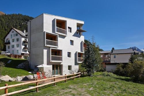 Alpine Lodge 4-Bett-Wohnung Chesa Plattner "Bergbahnen All inklusive" im Sommer Pontresina