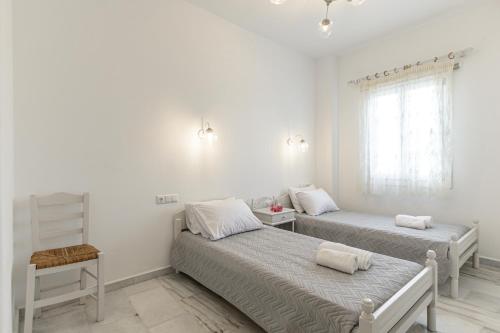 Katerina Babis Studios – Agios Prokopios, UT