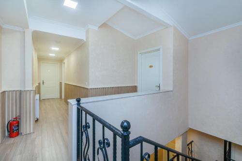 外部景觀, MY HOTEL in 博爾若米