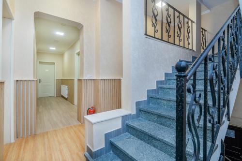 外部景觀, MY HOTEL in 博爾若米