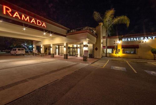 Ramada by Wyndham Houston Intercontinental Airport East - Hotel - Humble