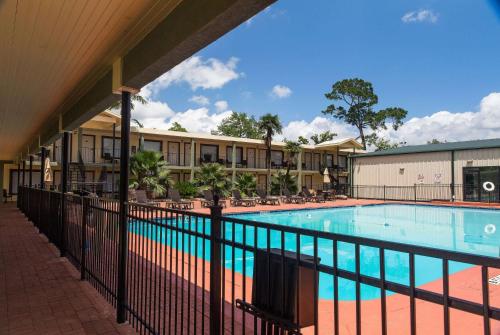 Ramada by Wyndham Houston Intercontinental Airport East in Humble, USA
