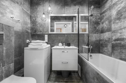 Apartament Emilii Plater IV - Unique Apartments - image 2