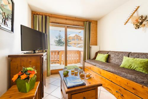 Two-Bedroom Apartment (5 Adults)