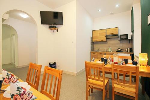 共用Lounge/電視區, Noclegi Pan Tadeusz in 瓦烏布日赫