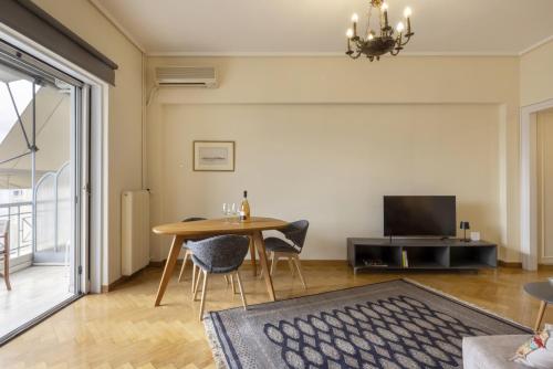 Valaoritou 6os - An aristocratic 1 BR in the hear, Athènes (photo 7)