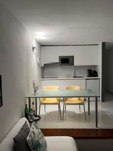 Apartment PM237 - Tap to explore photos