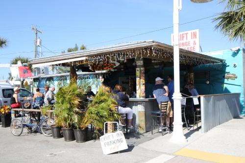 Anna Maria Island Beach Palms 5B