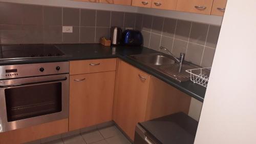 Central one bedroom apartment, Auckland (photo 6)