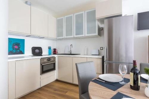 EasyLodge - Appartement 3 chambres Bordeaux, Bordeaux (Foto 9)