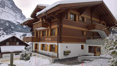 Ferienwohnung Celina, zentrale und ruhige Wohnlage mit Bergsicht Grindelwald