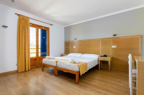 room detail thumbnail 0