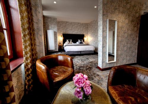Logis Hotel & Restaurant - Les Hauts de Montreuil