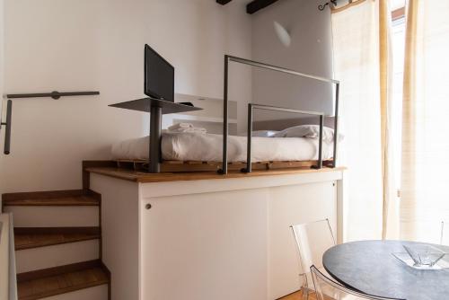 Youhosty - Rosales 1, Milan (photo 11)