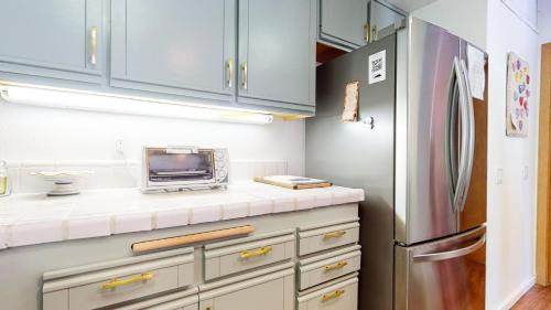Snowcreek 887 Condo - image 14