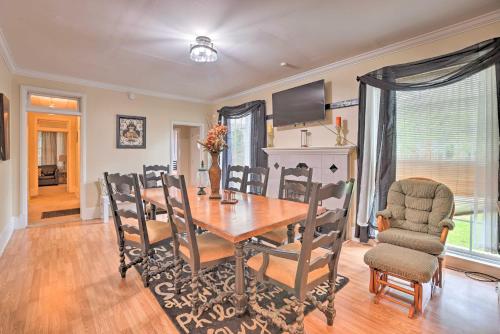 Cozy Montgomery Home Just 2 Mi to Downtown! in Montgomery, USA