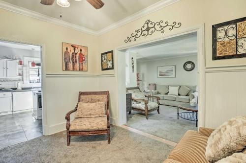 Cozy Montgomery Home Just 2 Mi to Downtown!