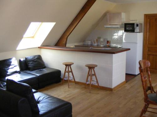2 bedrooms, 2 beds